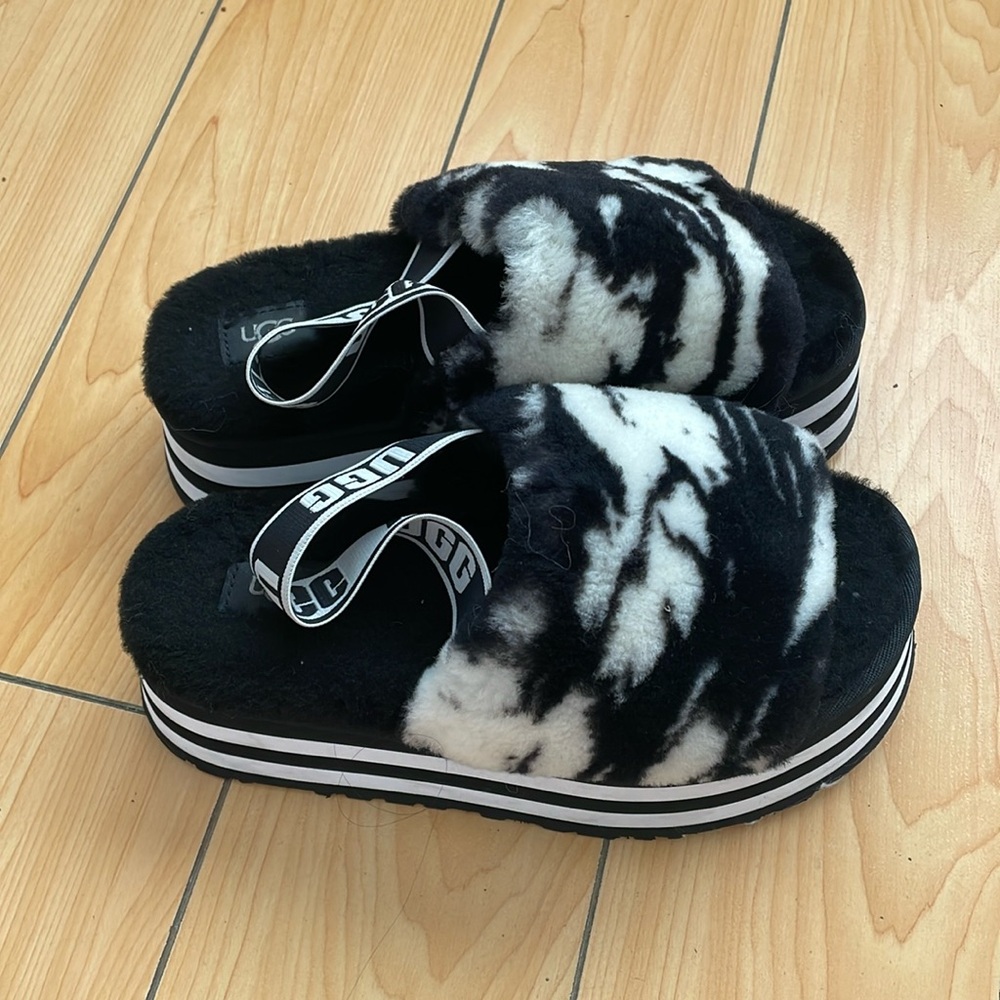 Platform UGG Women's Disco Marble Slide Slipper